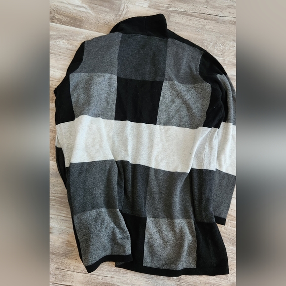 Contemporaine cardigan from simons - Picture 3 of 4